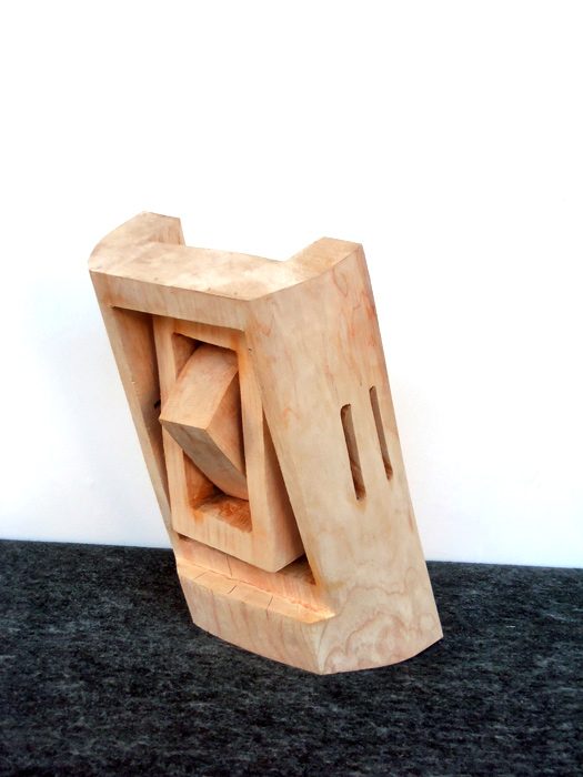 Balance I (2015), Erle, 46 x 28 x 24 cm